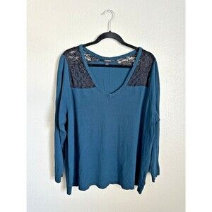 Torrid Sweater Women's Size 4 US 26 Teal Lace Pullover Long Sleeve Black Lace